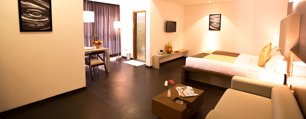 Vinaya Royal Inn Kammasandra Extérieur photo